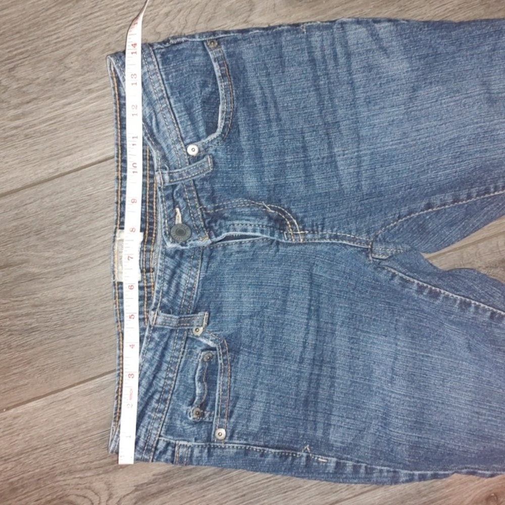 Aeropostale Chelsea Bootcut 3/4 Short Blue Jeans - Picture 2 of 6